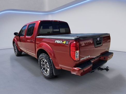 Used 2016 Nissan Frontier PRO-4X AWD/4WD image 3