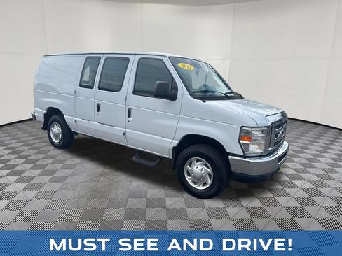 Used 2012 Ford E-250 and Econoline 250 w/ PWR Group RWD image 7