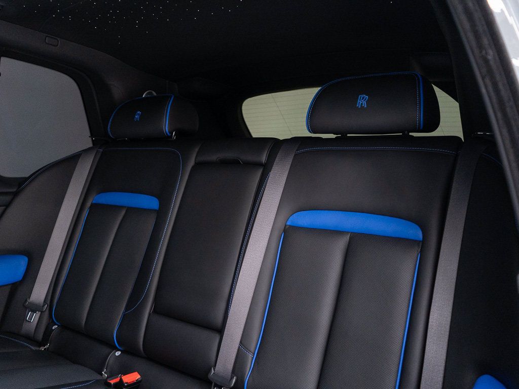Certified 2022 Rolls-Royce Cullinan w/ Technology Package AWD/4WD image 26