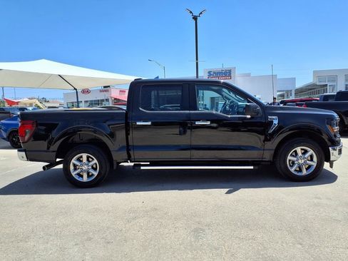 Used 2025 Ford F150 XLT w/ Equipment Group 301A Standard RWD image 9