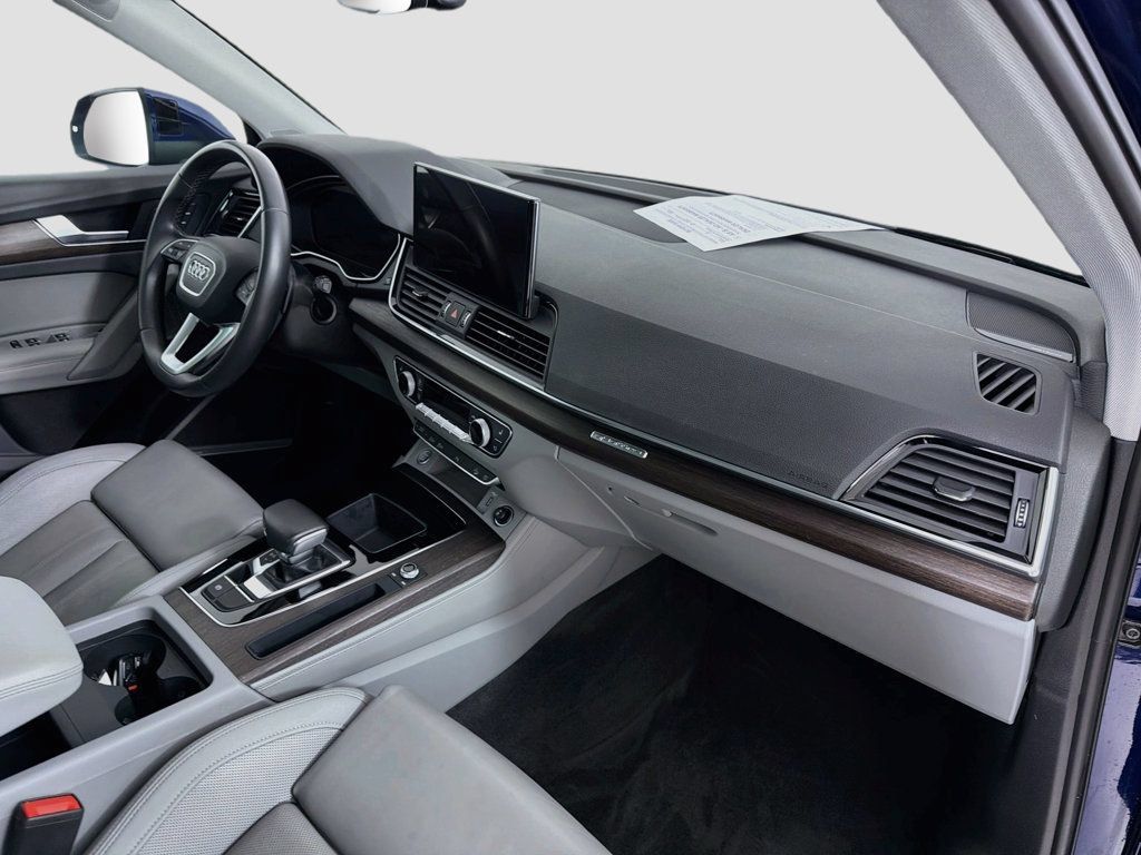 Used 2023 Audi Q5 2.0T Premium Plus AWD/4WD image 29