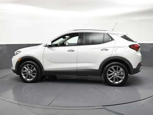 Certified 2023 Buick Encore GX Essence w/ Experience Buick Package AWD/4WD image 2