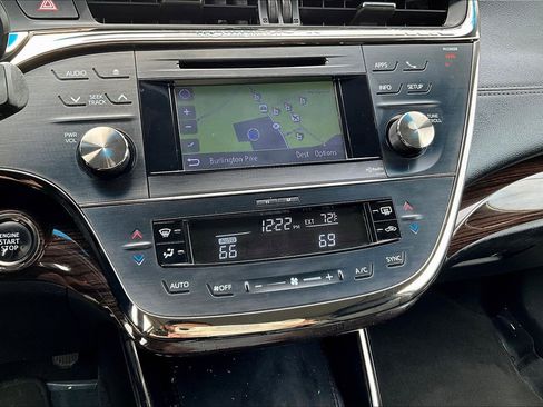 Used 2014 Toyota Avalon XLE Touring FWD image 9