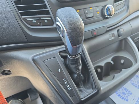 Used 2024 Ford Transit 250 Low Roof w/ Exterior Upgrade Package RWD image 27