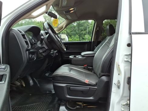 Used 2020 RAM 5500 Tradesman w/ Max Tow Package AWD/4WD image 13
