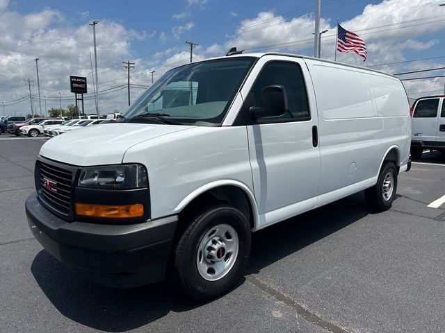 New 2025 GMC Savana 2500 w/ Communications Package RWD image 2