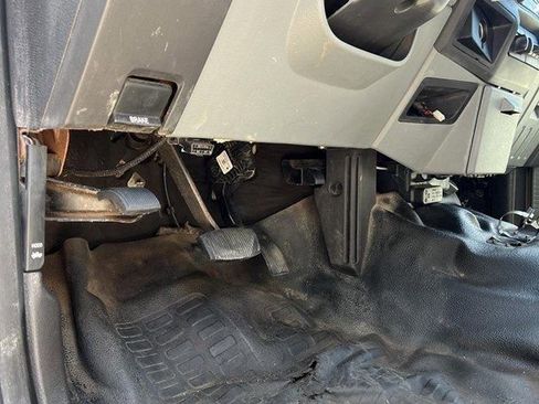 Used 2012 Ford F450 XL w/ Snow Plow Prep Pkg image 16