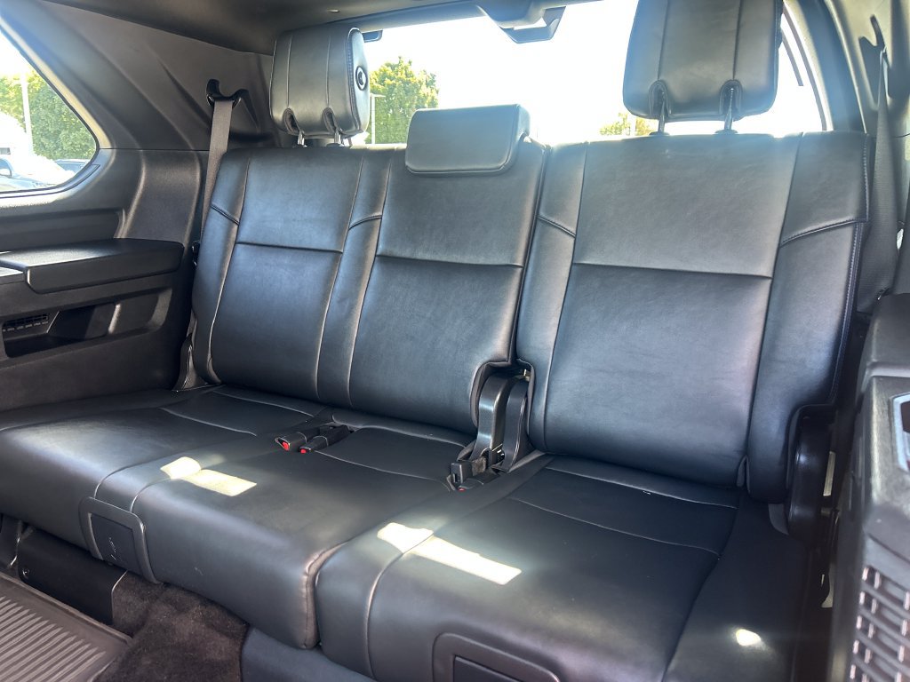 Certified 2025 Toyota Sequoia Platinum AWD/4WD image 34
