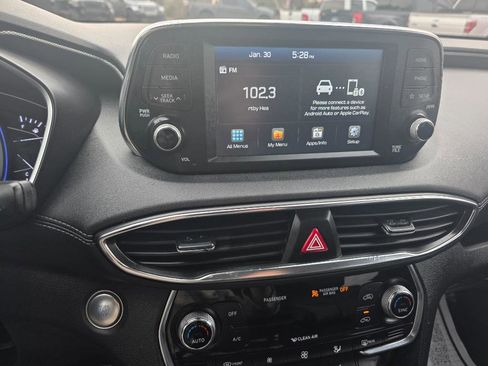 Used 2020 Hyundai Santa Fe SEL image 16