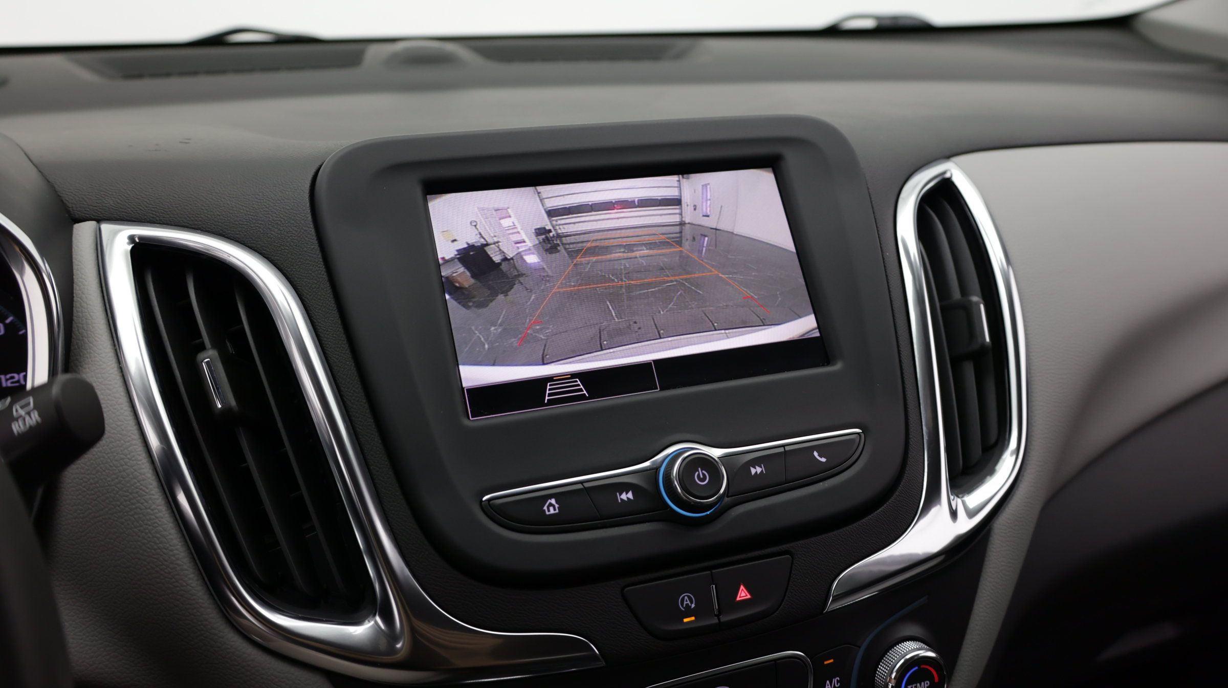 Used 2023 Chevrolet Equinox LS FWD image 19
