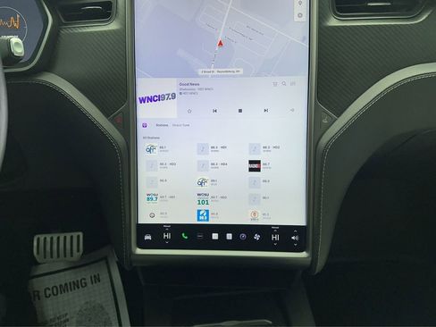 Used 2020 Tesla Model X Performance image 13