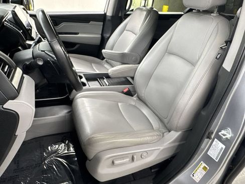Used 2023 Honda Odyssey EX-L image 14