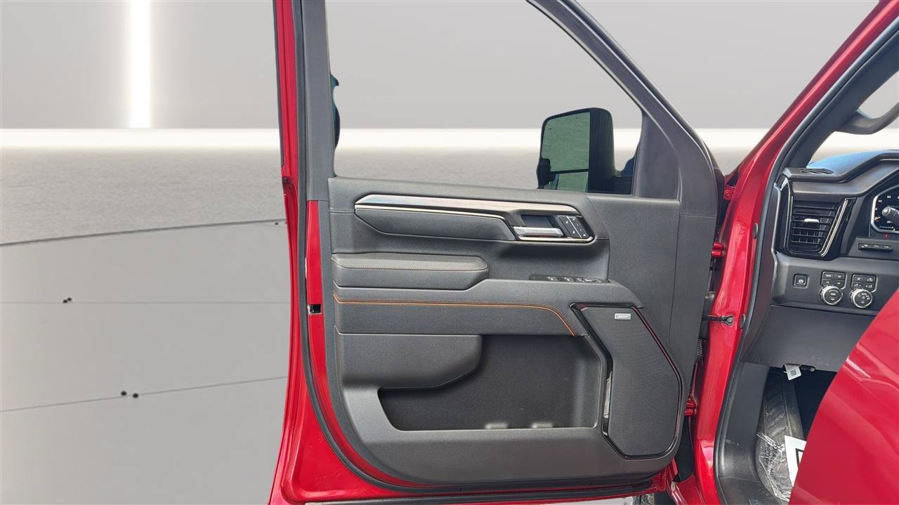 Used 2026 GMC Sierra 2500 AT4 w/ AT4 Premium Plus Package AWD/4WD image 19