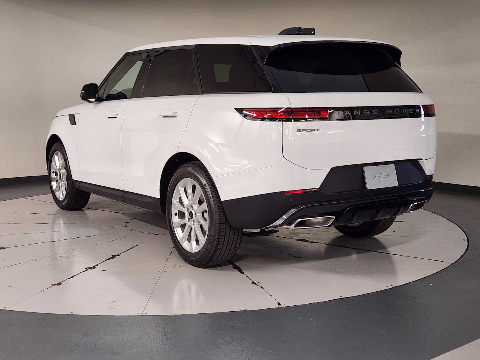 New 2027 Land Rover Range Rover Sport SE AWD/4WD image 6