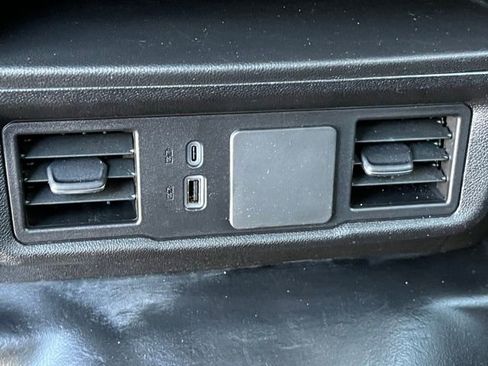 Used 2024 GMC Sierra 1500 Pro w/ Pro Value Package image 19