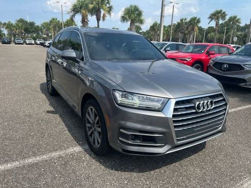 Used 2018 Audi Q7 3.0T Premium Plus w/ Premium Plus Package AWD/4WD image 6