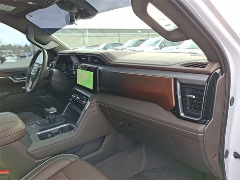 Certified 2025 GMC Sierra 1500 Denali w/ Denali Reserve Package image 29