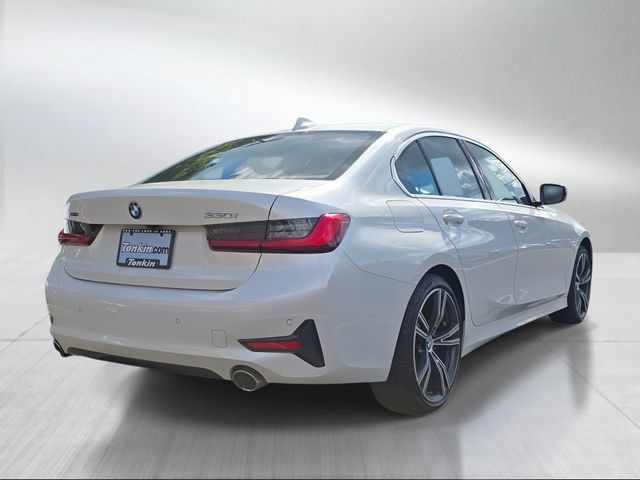 Used 2021 BMW 330i xDrive Sedan w/ Premium Package AWD/4WD image 3