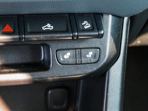 Used 2015 Chevrolet Colorado Z71 w/ LPO, Gearon Bar Package RWD image 19