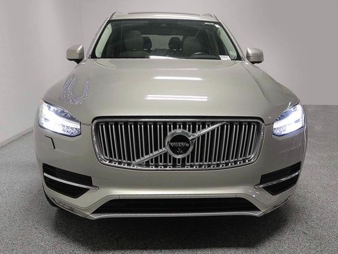 Used 2018 Volvo XC90 T6 Inscription w/ Convenience Package AWD/4WD image 2