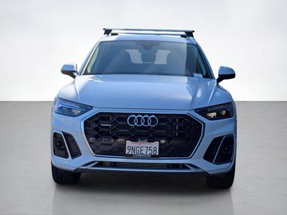 Used 2024 Audi Q5 e Premium w/ Convenience Package