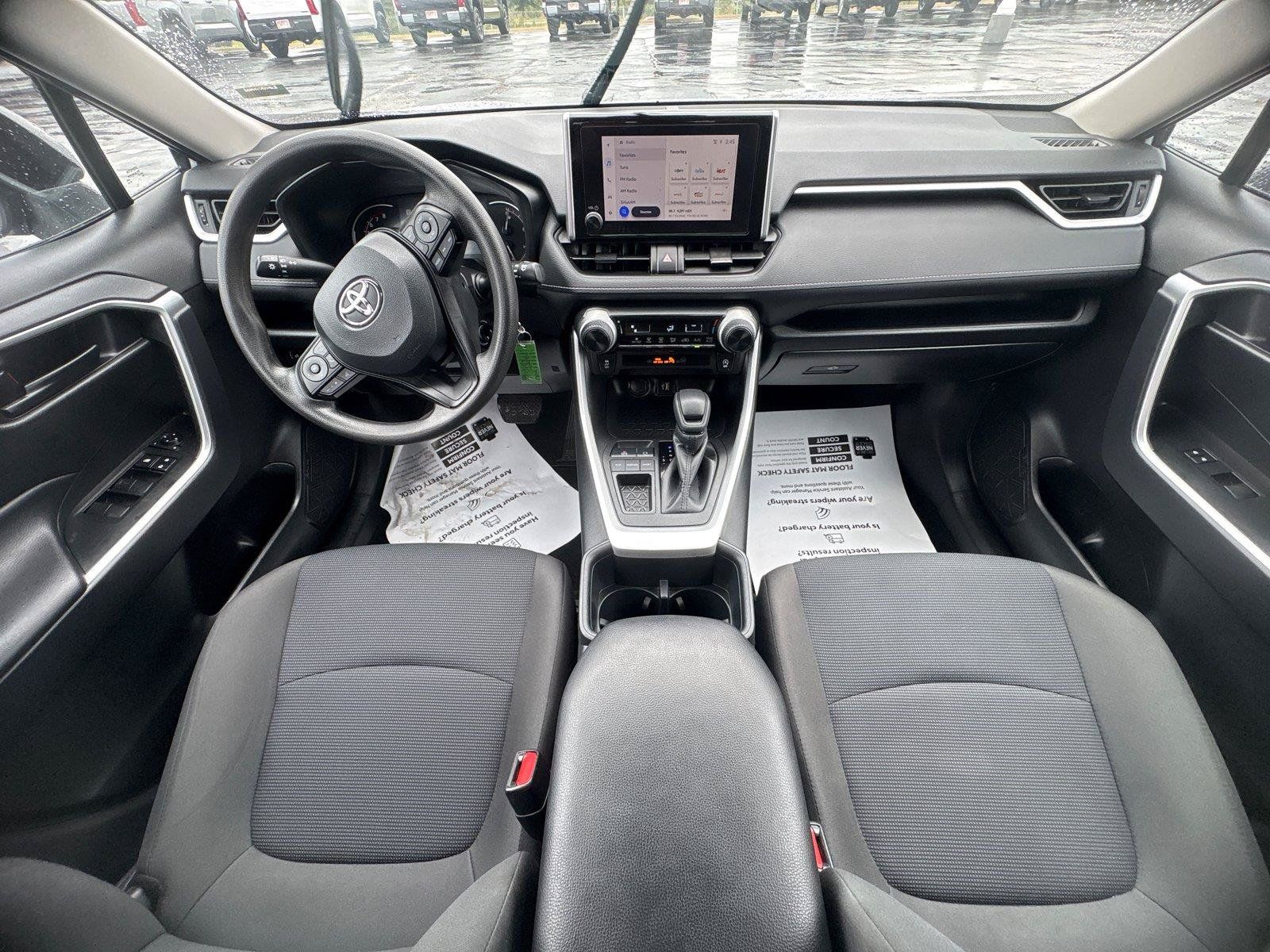 Used 2025 Toyota RAV4 LE FWD image 15