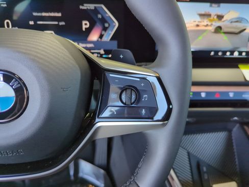 Used 2025 BMW X3 xDrive30i w/ Premium Package image 21