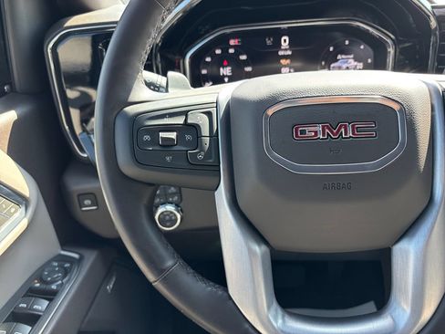 Used 2025 GMC Sierra 1500 SLT w/ SLT Premium Plus Package AWD/4WD image 21