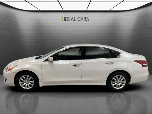 Used 2013 Nissan Altima 2.5 S FWD image 8