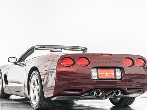 Used 2003 Chevrolet Corvette Convertible w/ Preferred Equipment Group1 RWD image 7