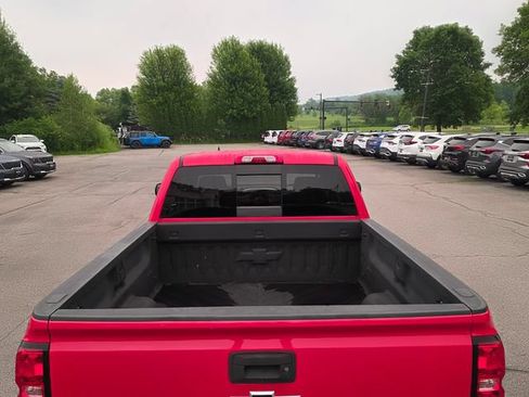 Used 2018 Chevrolet Silverado 1500 LT w/ Rally 2 Edition AWD/4WD image 11