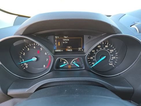 Used 2018 Ford Escape SEL image 19