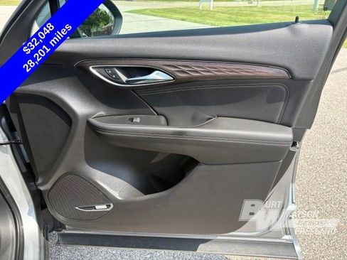 Used 2023 Buick Envision Avenir AWD/4WD image 29