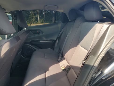 Certified 2025 Toyota Prius LE FWD image 9