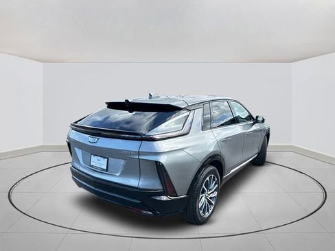 Used 2025 Cadillac Lyriq Sport w/ LPO, Floor Liner Package image 11
