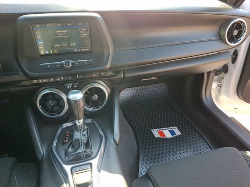 Used 2020 Chevrolet Camaro LT RWD image 16