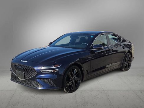 Used 2023 Genesis G70 2.0T w/ Sport Prestige Package image 5