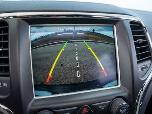 Used 2018 Jeep Grand Cherokee Trackhawk AWD/4WD image 22