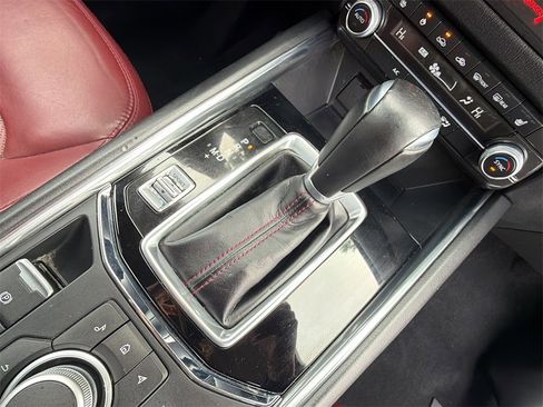Used 2022 MAZDA CX-5 Carbon Edition image 9