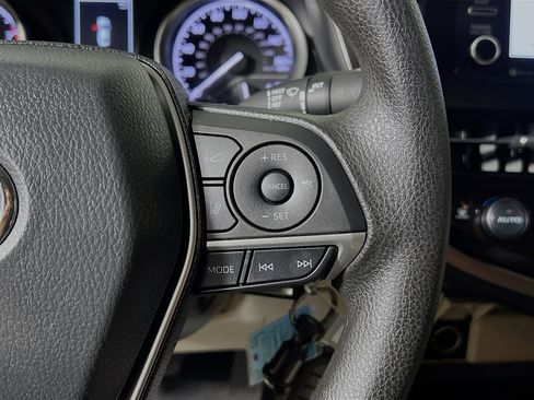 Used 2024 Toyota Camry LE image 20