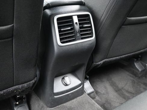 Used 2022 Kia Sportage LX image 30