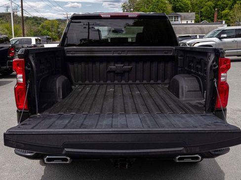 Used 2024 Chevrolet Silverado 1500 RST AWD/4WD image 31