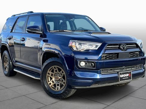 Used 2022 Toyota 4Runner TRD Sport w/ Technology Package image 3