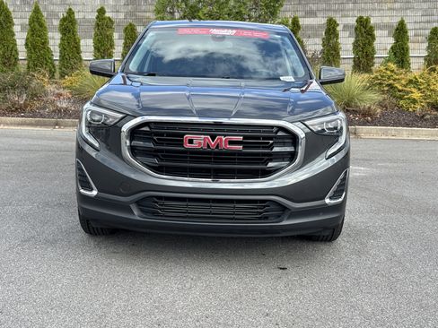 Used 2020 GMC Terrain SLE image 3