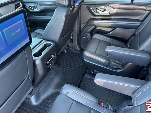 Certified 2023 Chevrolet Tahoe Z71 w/ Luxury Package AWD/4WD image 14