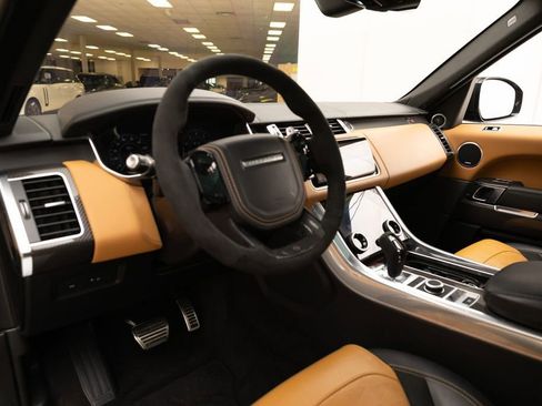 Used 2020 Land Rover Range Rover Sport SVR image 28
