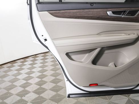 New 2026 Volkswagen Atlas SEL Premium R-Line image 39