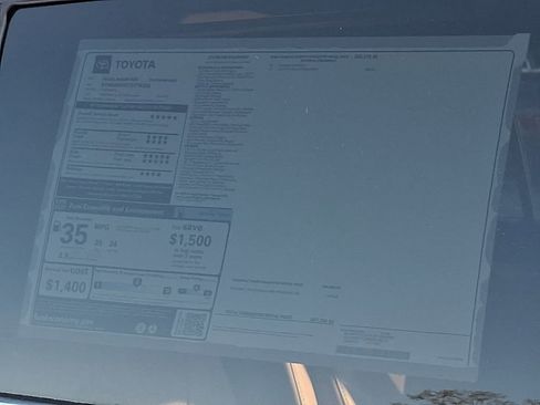 New 2026 Toyota Highlander Platinum AWD/4WD image 3