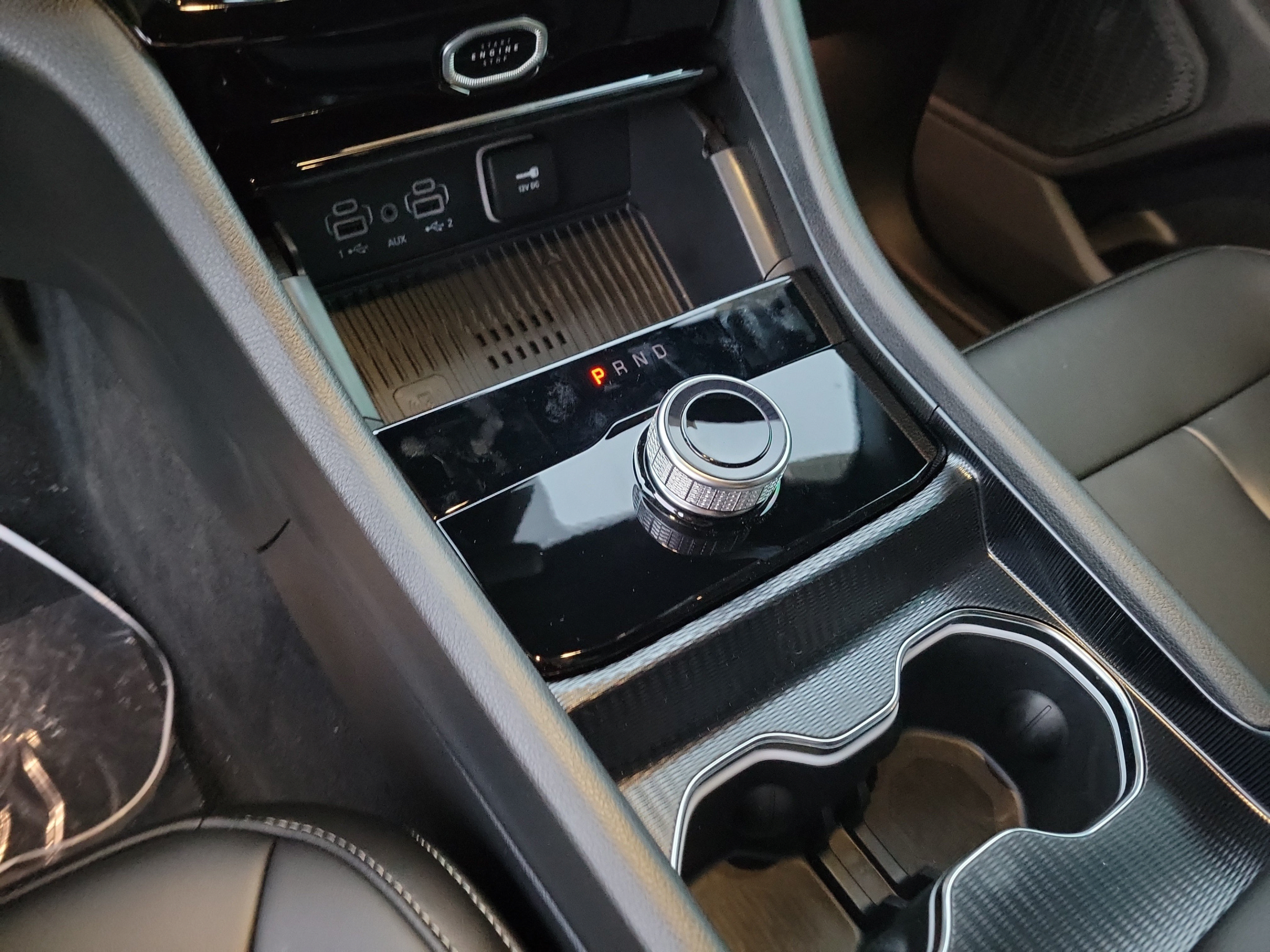 New 2027 Jeep Grand Cherokee Limited RWD image 21