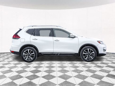 Used 2020 Nissan Rogue SL w/ Premium Package AWD/4WD image 13
